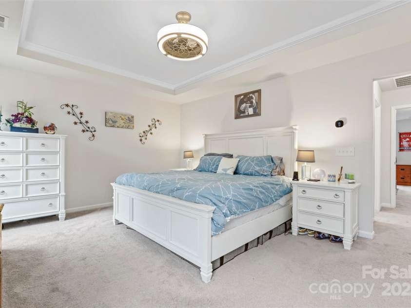 18518 Lahaina Lane, Charlotte, NC 28278.  MLS# CAR4239324, YatesRealty ID 5340. 