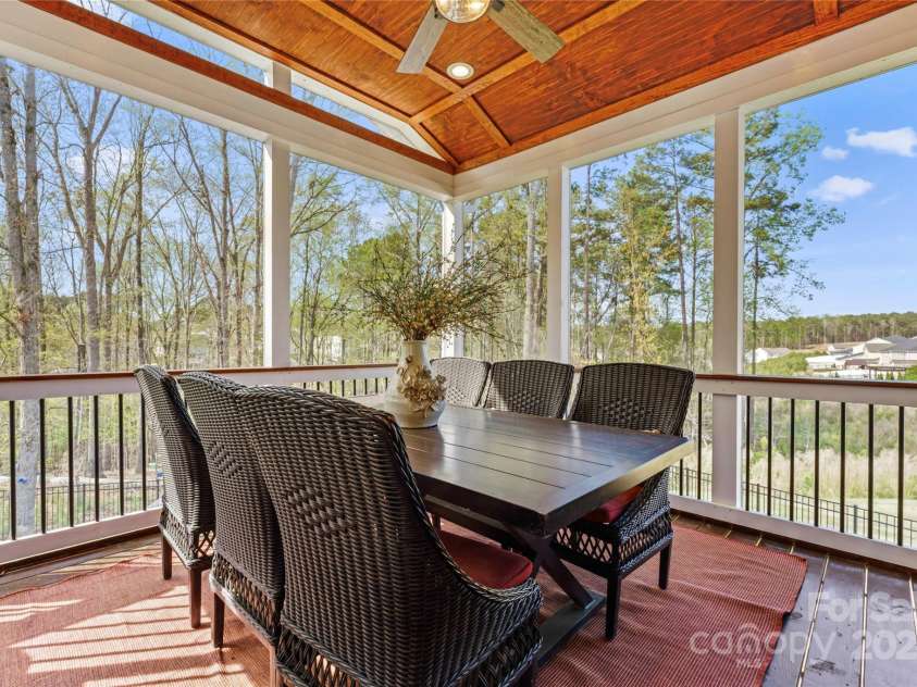 18518 Lahaina Lane, Charlotte, NC 28278.  MLS# CAR4239324, YatesRealty ID 5340. 