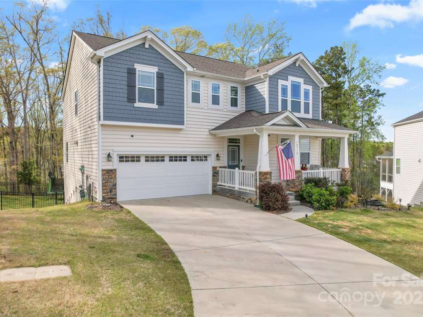 18518 Lahaina Lane, Charlotte, NC 28278.  MLS# CAR4239324, YatesRealty ID 5340. 