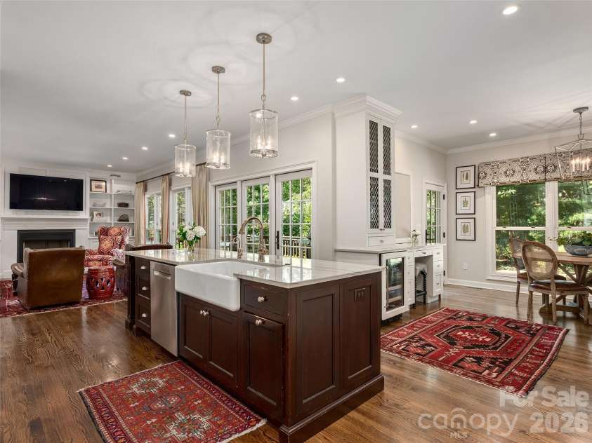 306 Red Fox Circle, Asheville, NC 28803.  MLS# CAR4425979, YatesRealty ID 53403. 