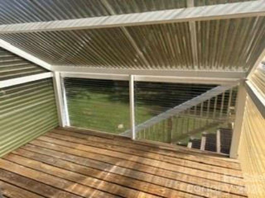 1110 Ridge Road, Hendersonville, NC 28792.  MLS# CAR4426893, YatesRealty ID 53404. 