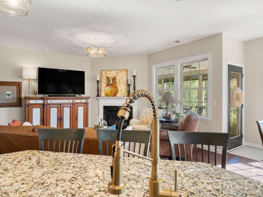 2514 Richland Balsam Drive, Fort Mill, SC 29715.  MLS# CAR4429043, YatesRealty ID 53407. 