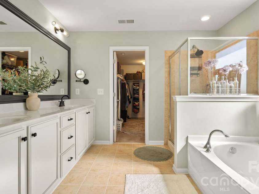 2514 Richland Balsam Drive, Fort Mill, SC 29715.  MLS# CAR4429043, YatesRealty ID 53407. 