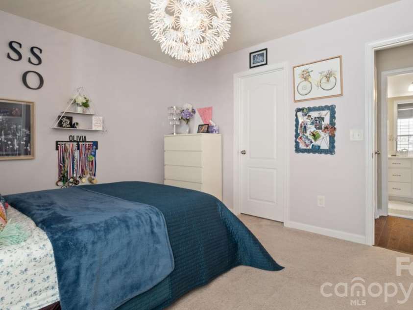 2514 Richland Balsam Drive, Fort Mill, SC 29715.  MLS# CAR4429043, YatesRealty ID 53407. 