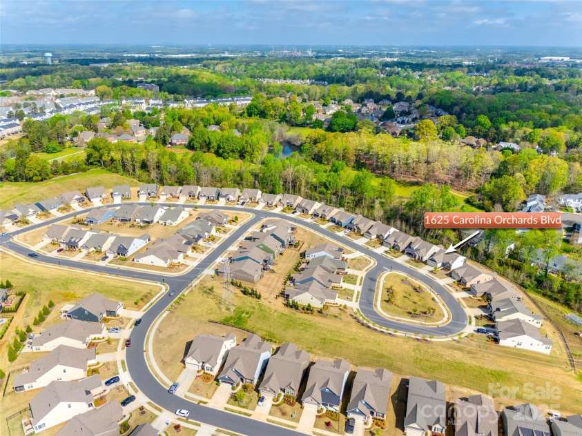 1625 Carolina Orchards Boulevard, Fort Mill, SC 29715.  MLS# CAR4242570, YatesRealty ID 5341. 