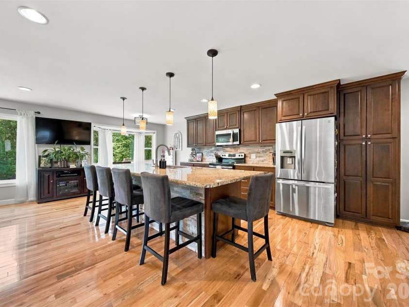 2094 South Fork Drive, Morganton, NC 28655.  MLS# CAR4428817, YatesRealty ID 53410. 