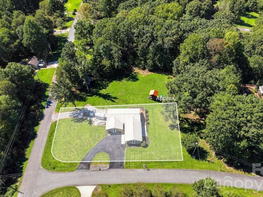 2094 South Fork Drive, Morganton, NC 28655.  MLS# CAR4428817, YatesRealty ID 53410. All 3 lots included.