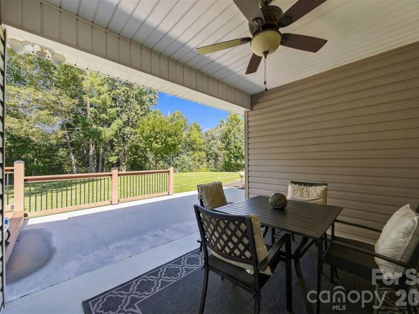 2094 South Fork Drive, Morganton, NC 28655.  MLS# CAR4428817, YatesRealty ID 53410. Outdoor dining nook