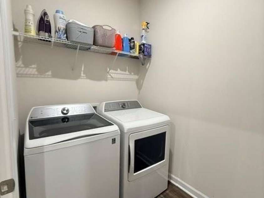 1027 Grays Mill Road, Charlotte, NC 28215.  MLS# CAR4429050, YatesRealty ID 53413. Laundry room
