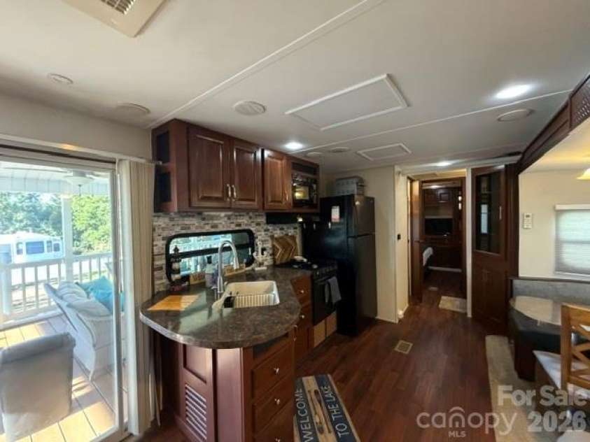 325 Mount View Lane, New London, NC 28127.  MLS# CAR4429063, YatesRealty ID 53414. 