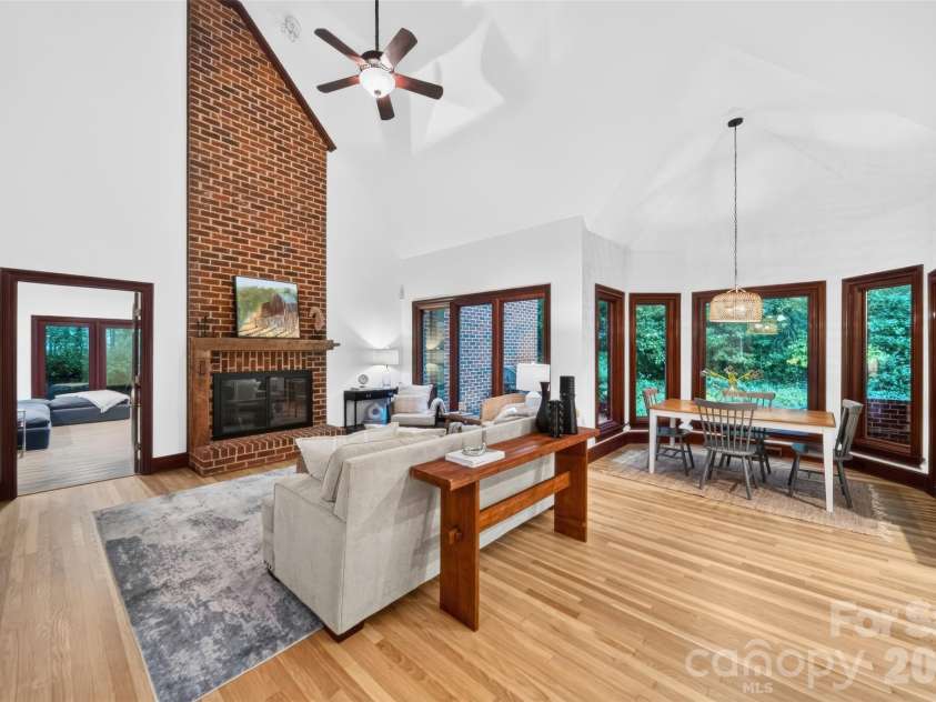 8619 Cedar Knoll Drive, Waxhaw, NC 28173.  MLS# CAR4424655, YatesRealty ID 53415. 