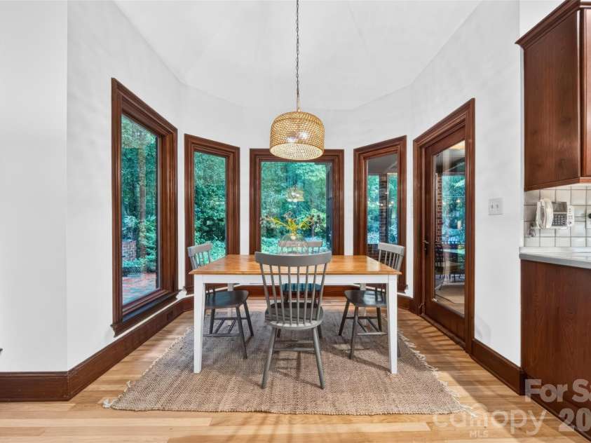 8619 Cedar Knoll Drive, Waxhaw, NC 28173.  MLS# CAR4424655, YatesRealty ID 53415. 