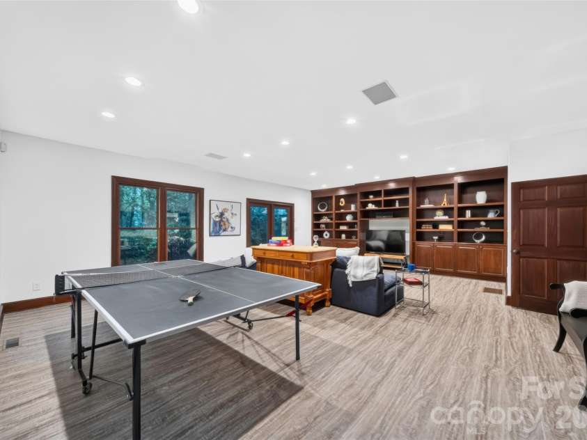 8619 Cedar Knoll Drive, Waxhaw, NC 28173.  MLS# CAR4424655, YatesRealty ID 53415. 