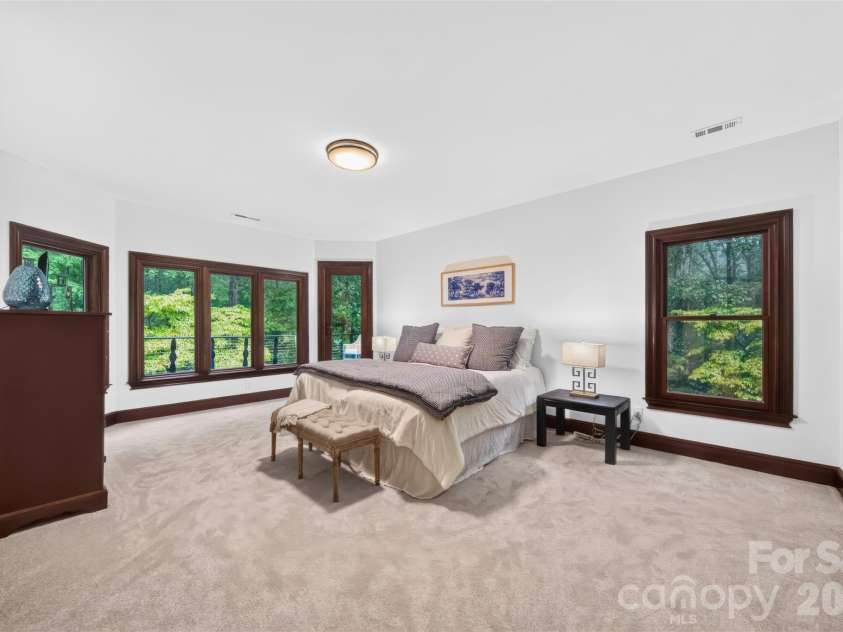 8619 Cedar Knoll Drive, Waxhaw, NC 28173.  MLS# CAR4424655, YatesRealty ID 53415. 