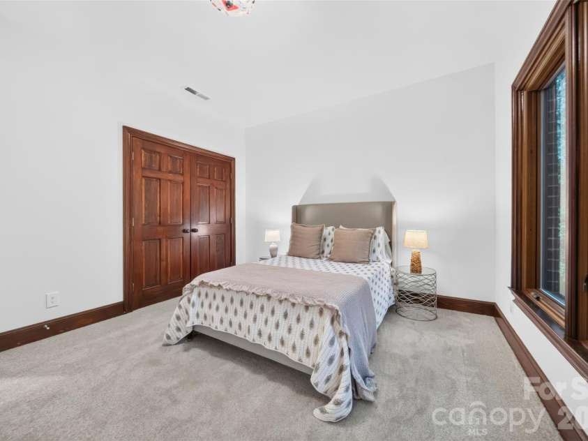 8619 Cedar Knoll Drive, Waxhaw, NC 28173.  MLS# CAR4424655, YatesRealty ID 53415. 