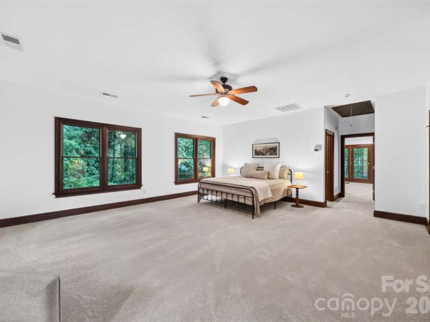 8619 Cedar Knoll Drive, Waxhaw, NC 28173.  MLS# CAR4424655, YatesRealty ID 53415. 