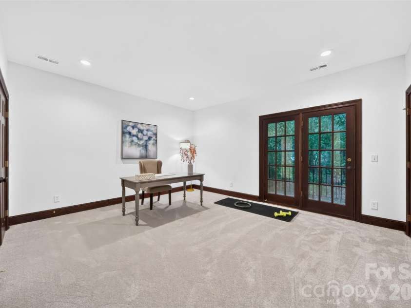 8619 Cedar Knoll Drive, Waxhaw, NC 28173.  MLS# CAR4424655, YatesRealty ID 53415. 