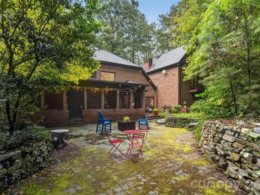 8619 Cedar Knoll Drive, Waxhaw, NC 28173.  MLS# CAR4424655, YatesRealty ID 53415. 