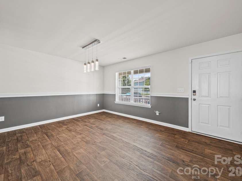 217 Brenett Francis Court, Charlotte, NC 28214.  MLS# CAR4413033, YatesRealty ID 53417. 