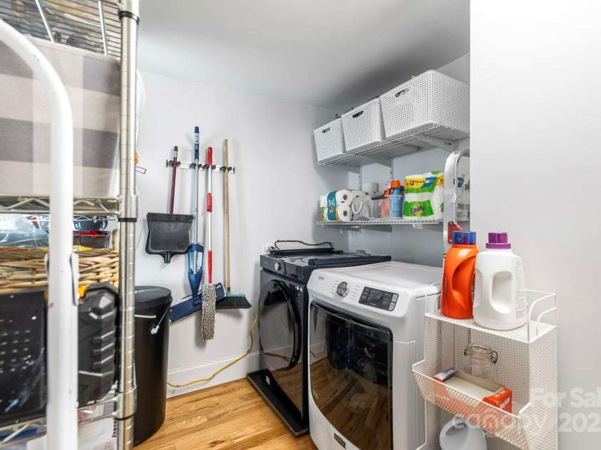 2024 Gilliam Mountain Road, Hendersonville, NC 28792.  MLS# CAR4244277, YatesRealty ID 5342. 