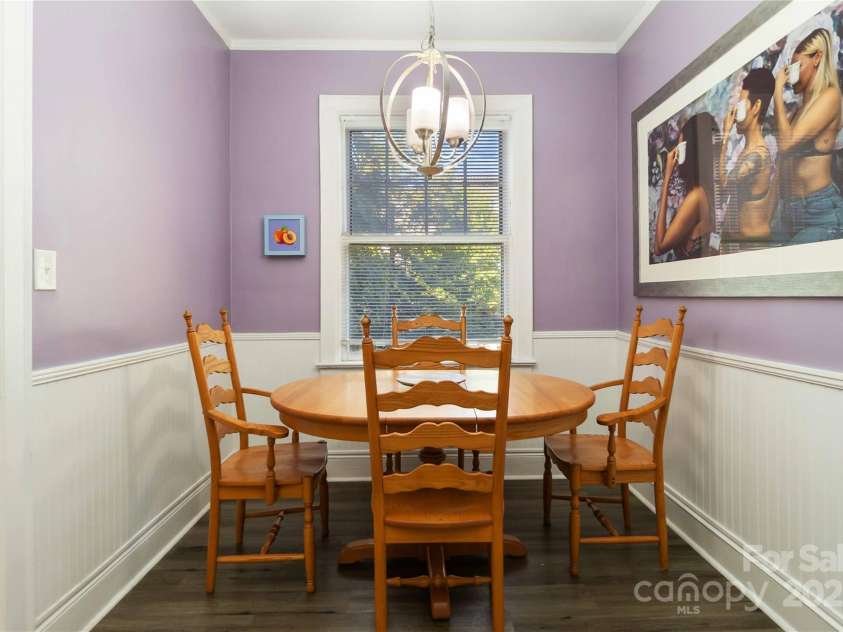 811 Morehead Street, Charlotte, NC 28202.  MLS# CAR4296917, YatesRealty ID 5342. 