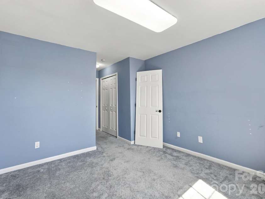931 Par One Court, Fort Mill, SC 29715.  MLS# CAR4425840, YatesRealty ID 53421. 