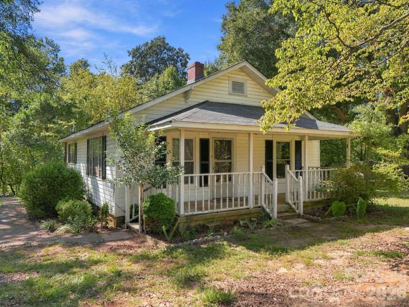 597 Boss Moore Road, Ellenboro, NC 28040.  MLS# CAR4427294, YatesRealty ID 53427. 