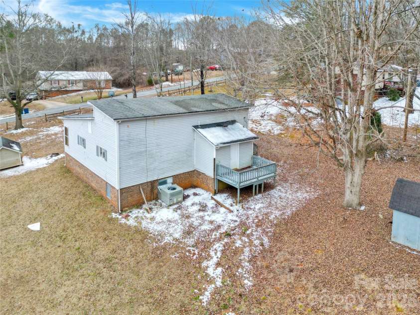 229 Riverhills Drive, Forest City, NC 28043.  MLS# CAR4341560, YatesRealty ID 5343. 