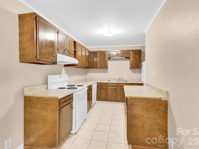 229 Riverhills Drive, Forest City, NC 28043.  MLS# CAR4341560, YatesRealty ID 5343. 
