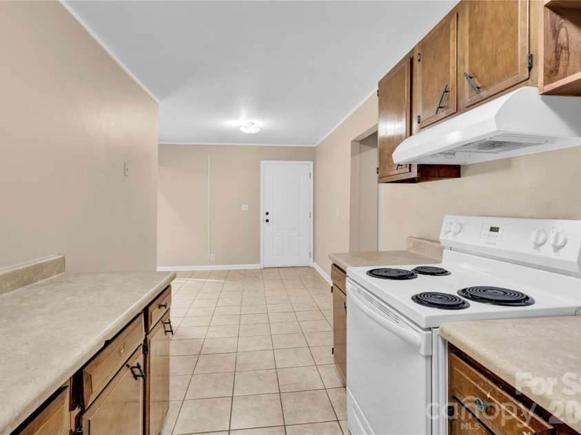 229 Riverhills Drive, Forest City, NC 28043.  MLS# CAR4341560, YatesRealty ID 5343. 