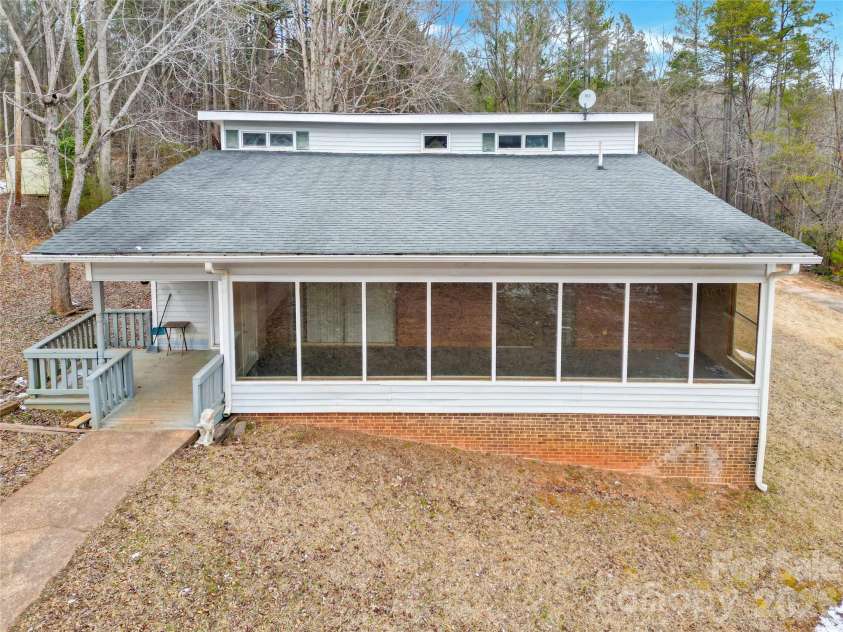 229 Riverhills Drive, Forest City, NC 28043.  MLS# CAR4341560, YatesRealty ID 5343. 