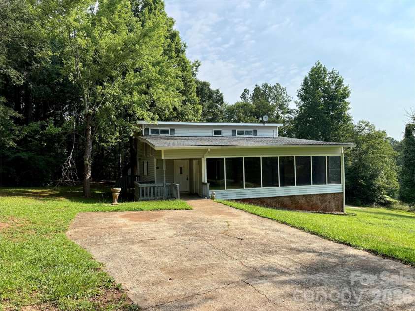 229 Riverhills Drive, Forest City, NC 28043.  MLS# CAR4341560, YatesRealty ID 5343. 