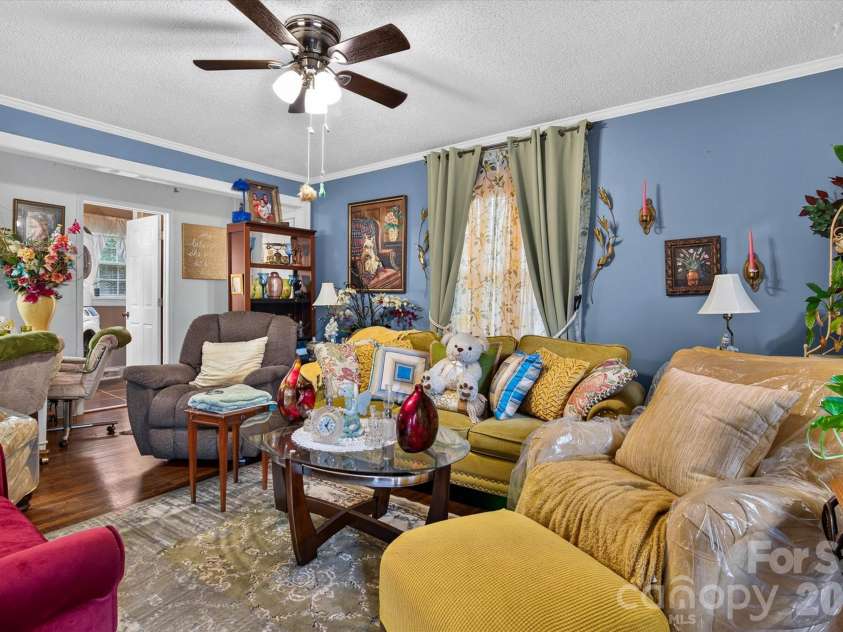920 Longview Avenue, Kannapolis, NC 28081.  MLS# CAR4428527, YatesRealty ID 53431. 