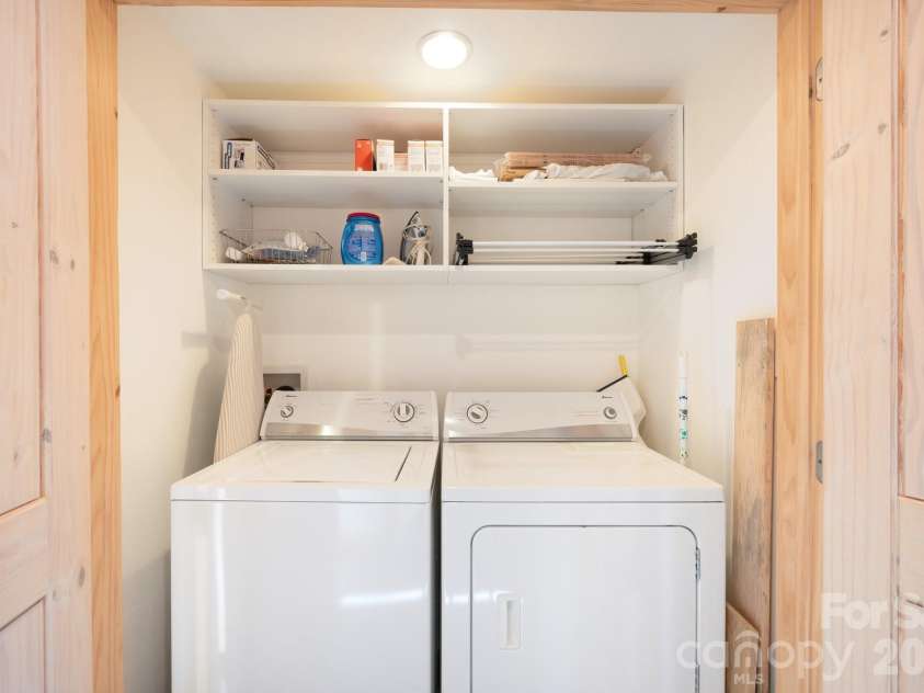 18 Wood Haven Lane, Black Mountain, NC 28711.  MLS# CAR4428632, YatesRealty ID 53432. Laundry Closet on Main Level