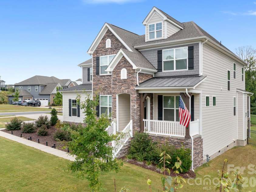 17350 Monocacy Boulevard, Huntersville, NC 28078.  MLS# CAR4428692, YatesRealty ID 53434. 