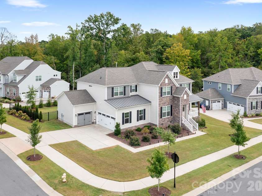 17350 Monocacy Boulevard, Huntersville, NC 28078.  MLS# CAR4428692, YatesRealty ID 53434. 