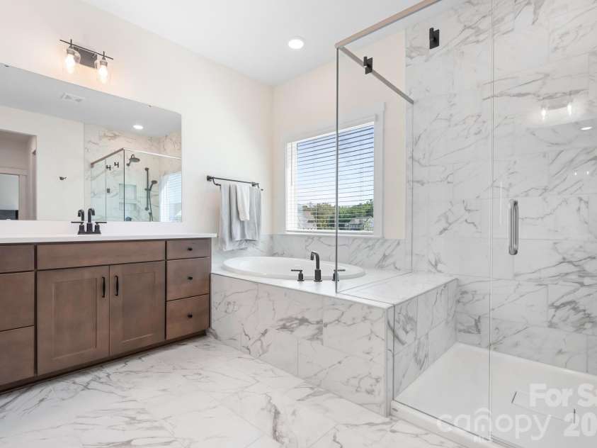 17350 Monocacy Boulevard, Huntersville, NC 28078.  MLS# CAR4428692, YatesRealty ID 53434. 