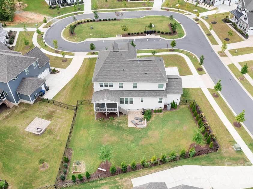 17350 Monocacy Boulevard, Huntersville, NC 28078.  MLS# CAR4428692, YatesRealty ID 53434. 