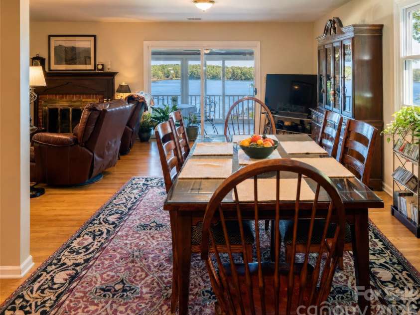 2231 Point Drive, Nebo, NC 28761.  MLS# CAR4428841, YatesRealty ID 53439. 