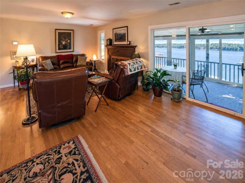 2231 Point Drive, Nebo, NC 28761.  MLS# CAR4428841, YatesRealty ID 53439. 
