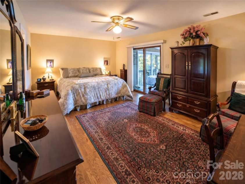 2231 Point Drive, Nebo, NC 28761.  MLS# CAR4428841, YatesRealty ID 53439. Huge primary room