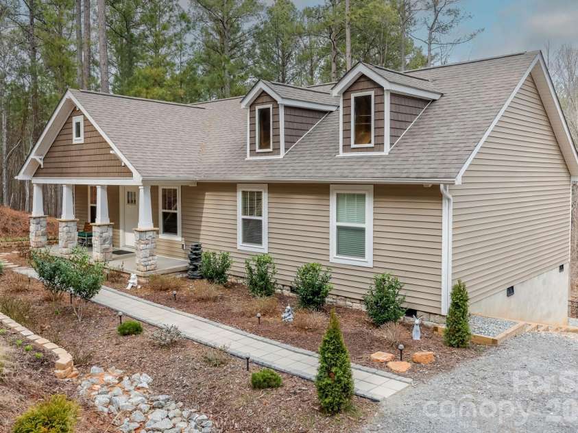 203 Burnt Chimney Lane, Rutherfordton, NC 28139.  MLS# CAR4351732, YatesRealty ID 5344. 