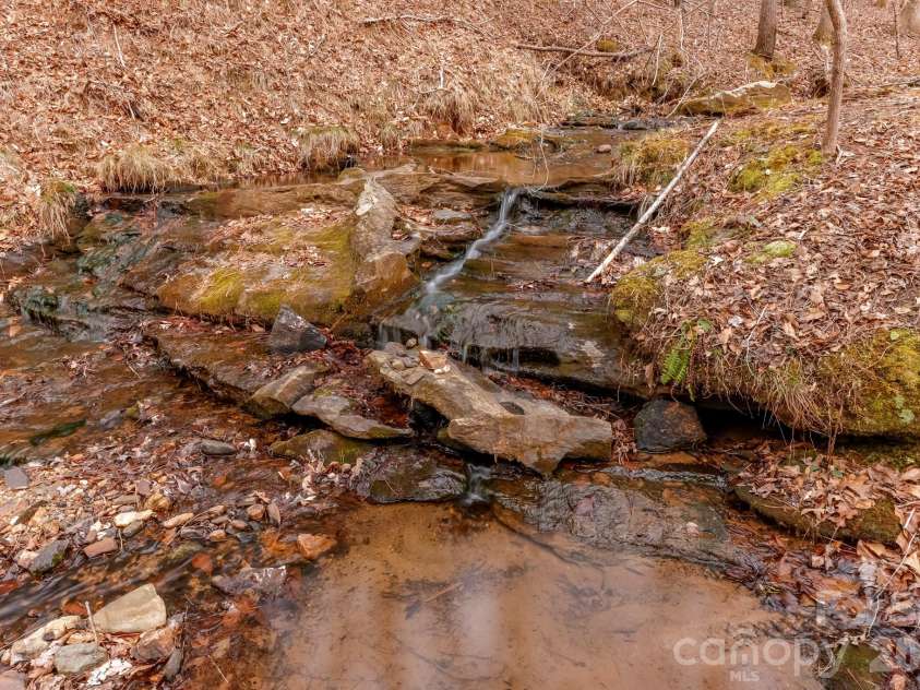 203 Burnt Chimney Lane, Rutherfordton, NC 28139.  MLS# CAR4351732, YatesRealty ID 5344. 