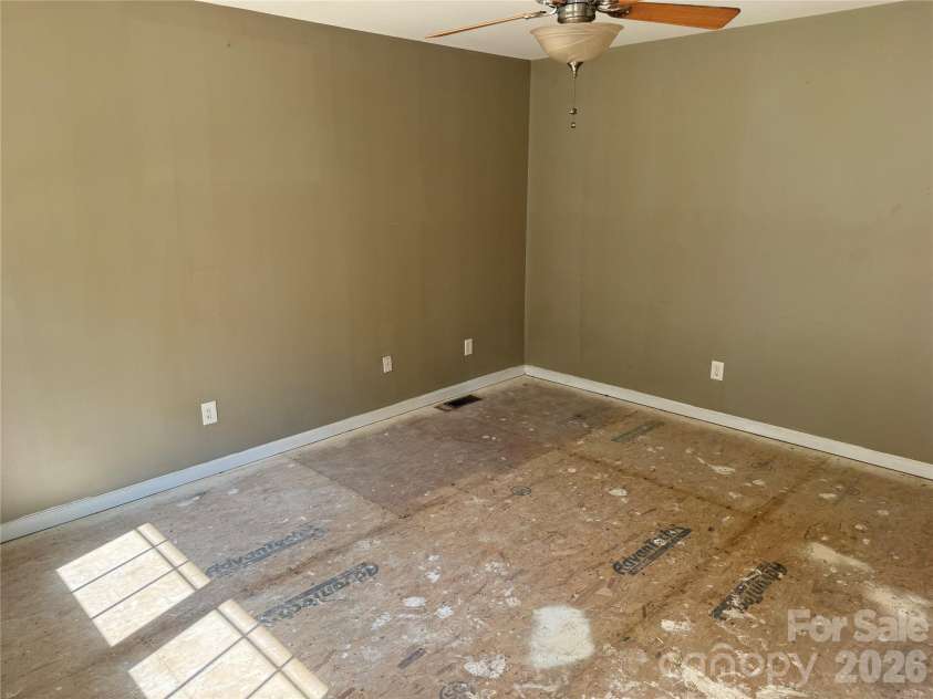 406 Caldwell Street, Salisbury, NC 28144.  MLS# CAR4428954, YatesRealty ID 53441. 