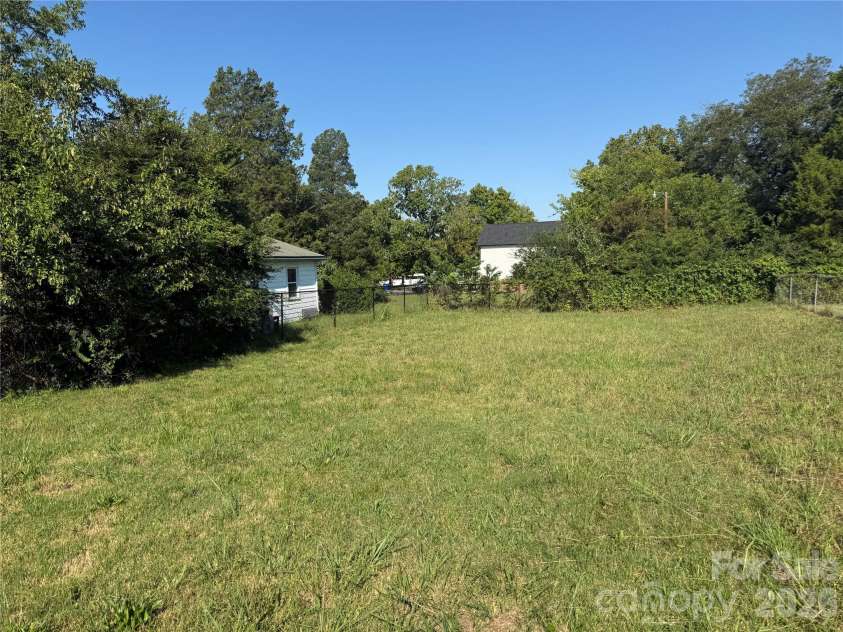 406 Caldwell Street, Salisbury, NC 28144.  MLS# CAR4428954, YatesRealty ID 53441. 