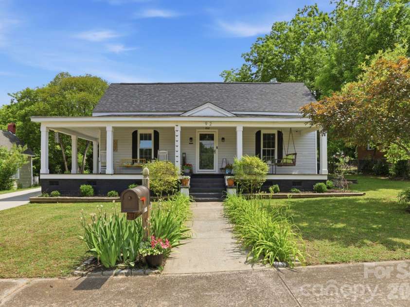 92 Meadow Avenue, Concord, NC 28025.  MLS# CAR4381064, YatesRealty ID 53443. 