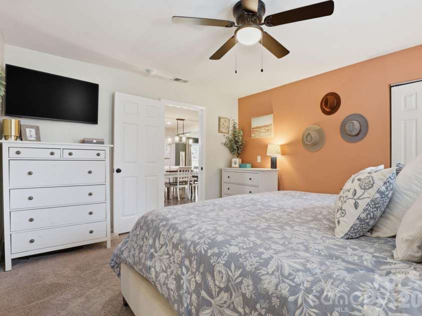 92 Meadow Avenue, Concord, NC 28025.  MLS# CAR4381064, YatesRealty ID 53443. 