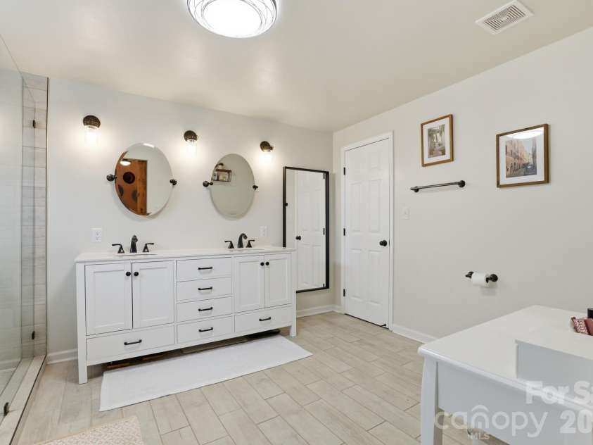 92 Meadow Avenue, Concord, NC 28025.  MLS# CAR4381064, YatesRealty ID 53443. 