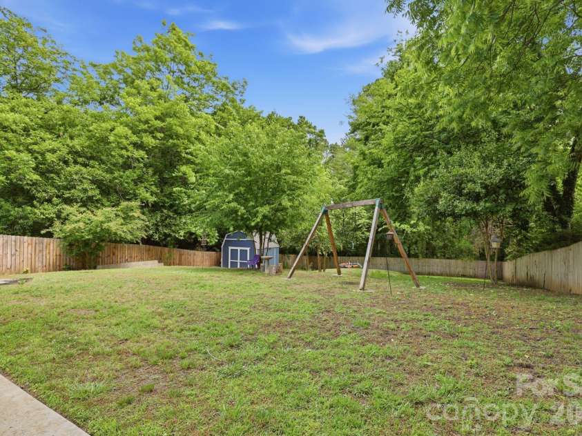 92 Meadow Avenue, Concord, NC 28025.  MLS# CAR4381064, YatesRealty ID 53443. 