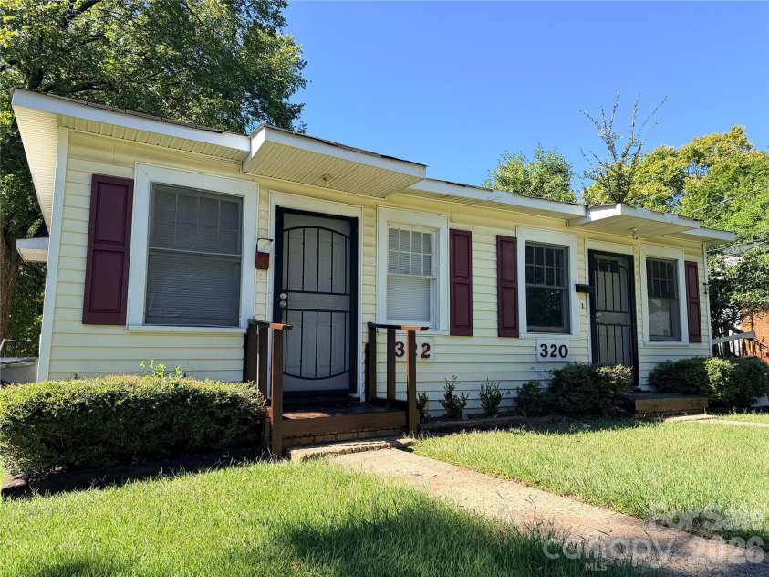 320 Harrison Street, Charlotte, NC 28208.  MLS# CAR4429054, YatesRealty ID 53445. 